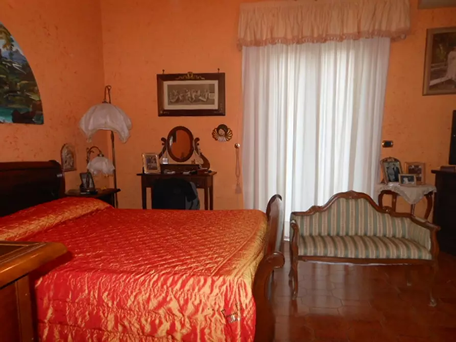 Immagine 8 di Appartamento in vendita  a Teano