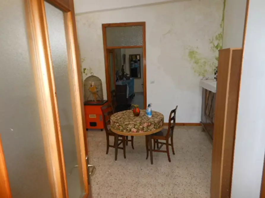 Immagine 15 di Porzione di casa in vendita  a Teano