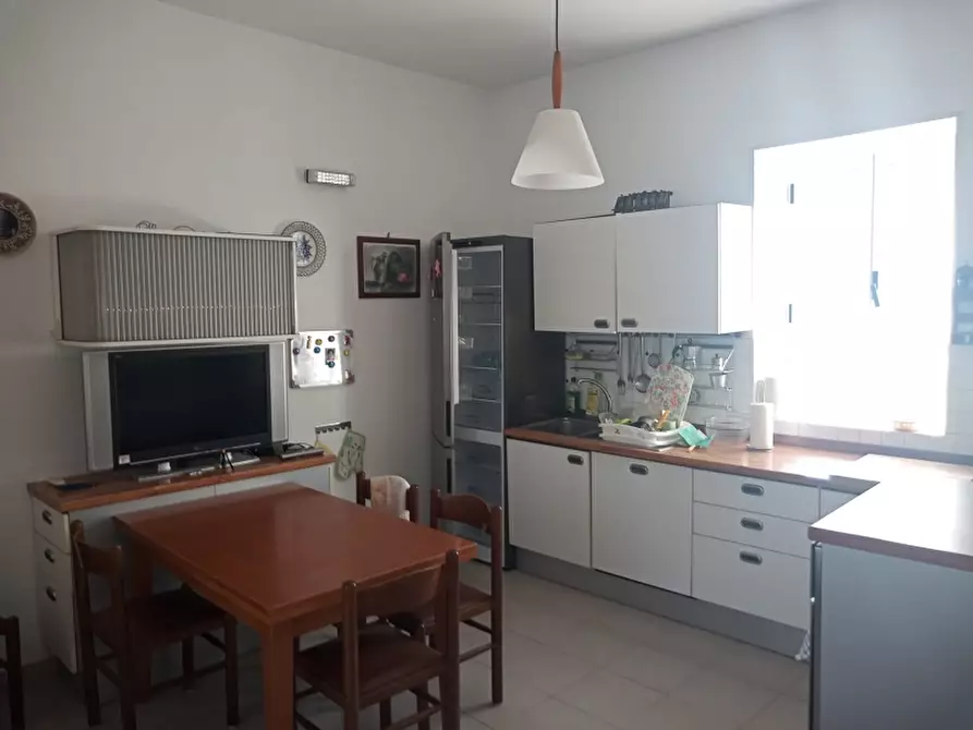 Immagine 17 di Porzione di casa in vendita  a Riardo