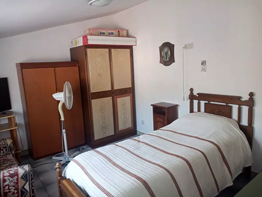 Immagine 25 di Porzione di casa in vendita  a Riardo