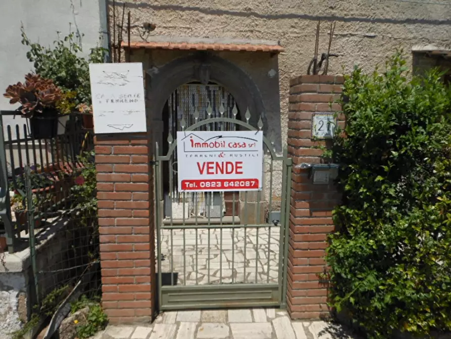 Immagine 16 di Porzione di casa in vendita  a Conca Della Campania