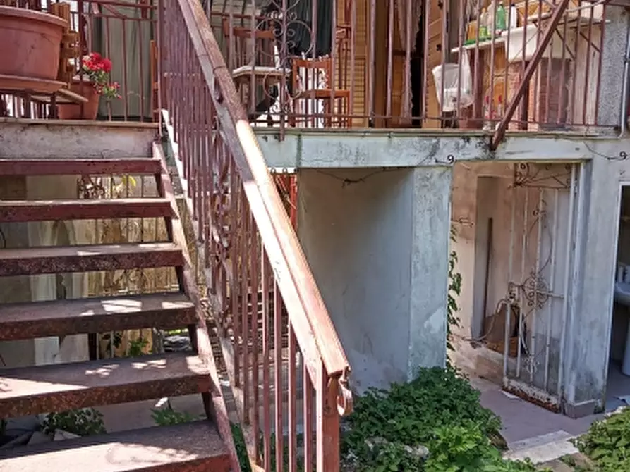 Immagine 15 di Porzione di casa in vendita  a Piedimonte Matese