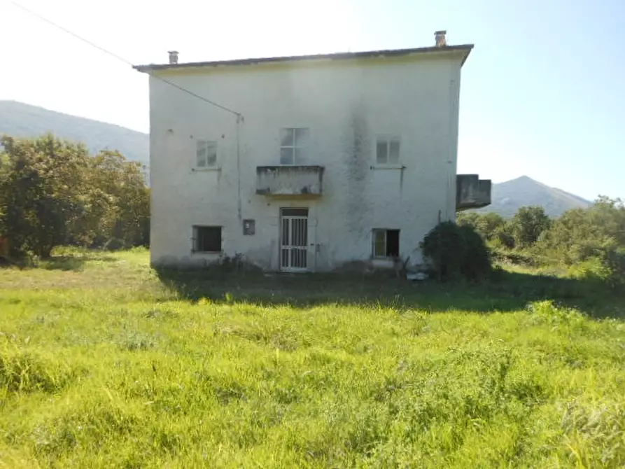 Immagine 1 di Casa indipendente in vendita  a Rocca D'evandro