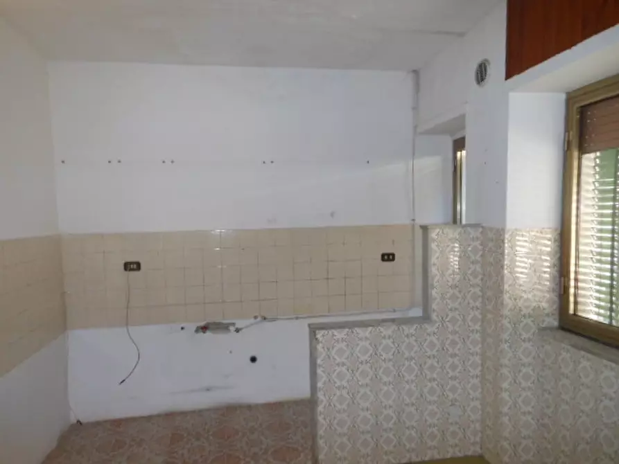 Immagine 12 di Appartamento in vendita  a Pratella