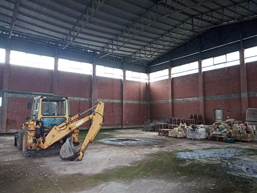 Immagine 19 di Capannone industriale in vendita  in VIA SANT'ANTONIO ABATE a Pietravairano