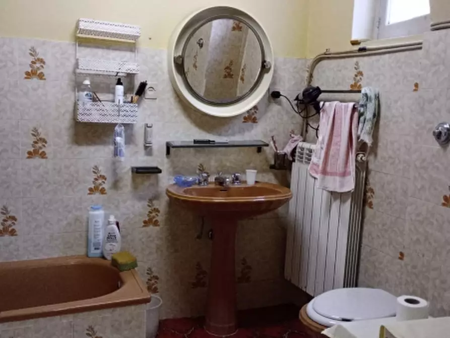 Immagine 33 di Porzione di casa in vendita  in VIA SANT'AGOSTINO a Castello Del Matese