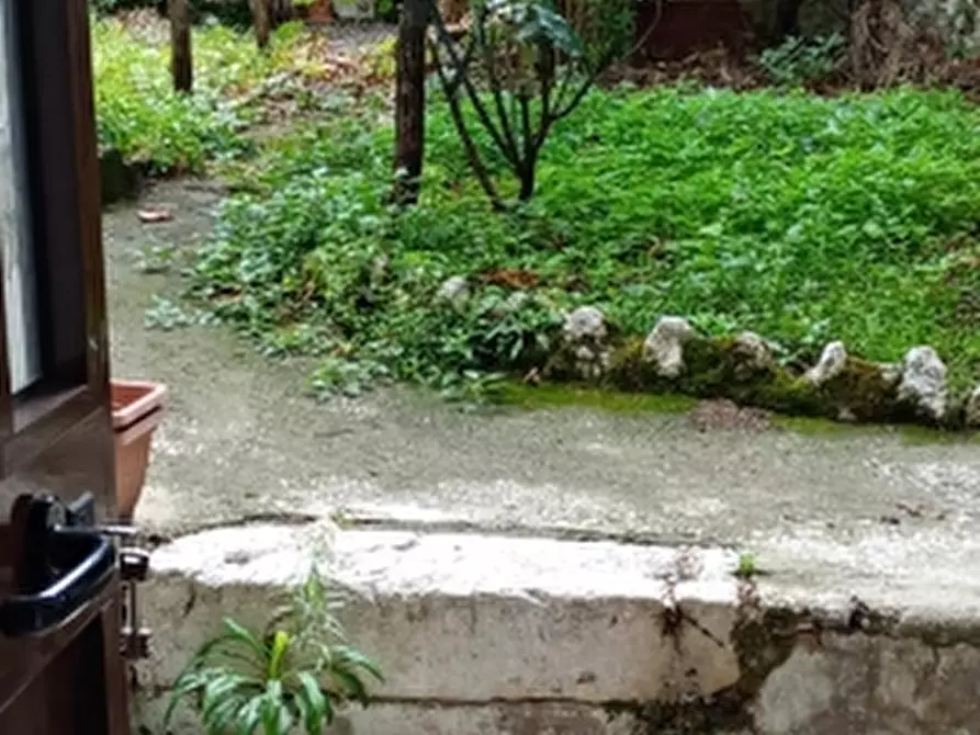 Immagine 13 di Porzione di casa in vendita  a Castello Del Matese