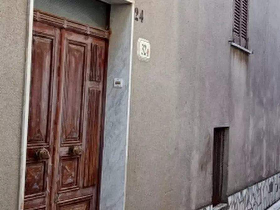 Immagine 1 di Porzione di casa in vendita  a Castello Del Matese