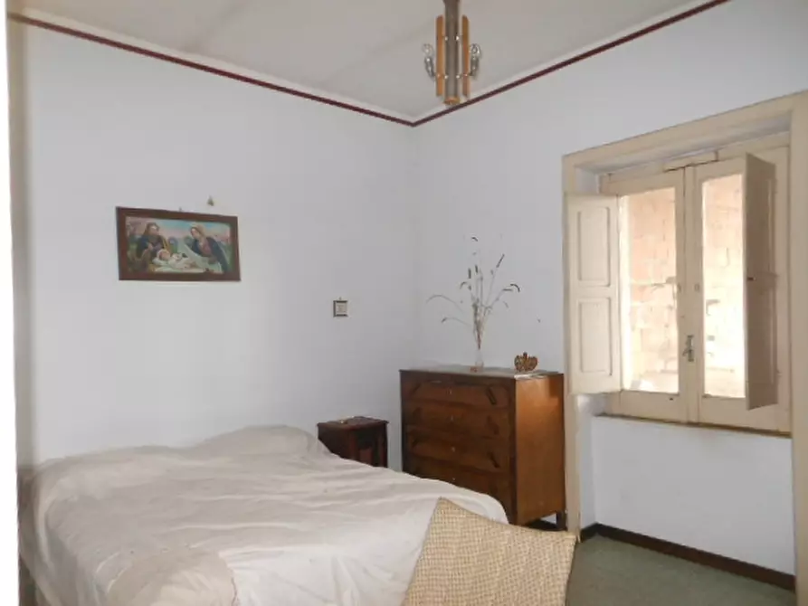 Immagine 6 di Porzione di casa in vendita  a Pietravairano