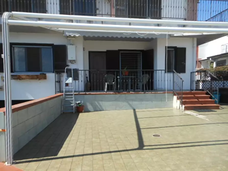 Immagine 22 di Villetta a schiera in vendita  in S.S. 6 CASILINA a Teano