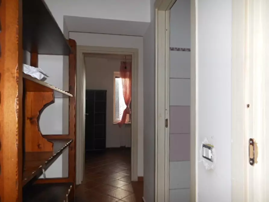 Immagine 18 di Porzione di casa in vendita  a Vairano Patenora