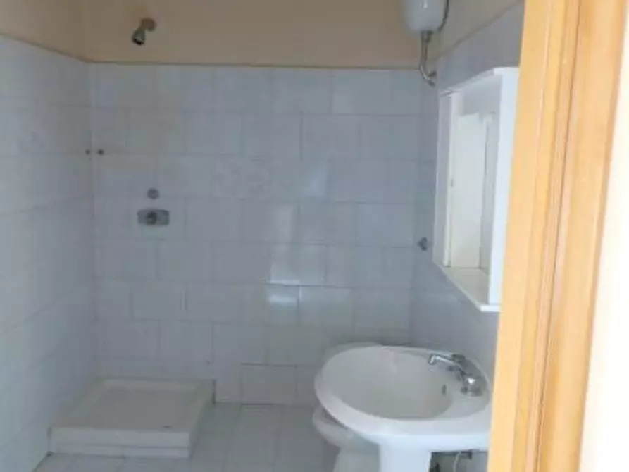 Immagine 11 di Appartamento in vendita  in VIA DEI QUARANTOTTO a Calvi Risorta