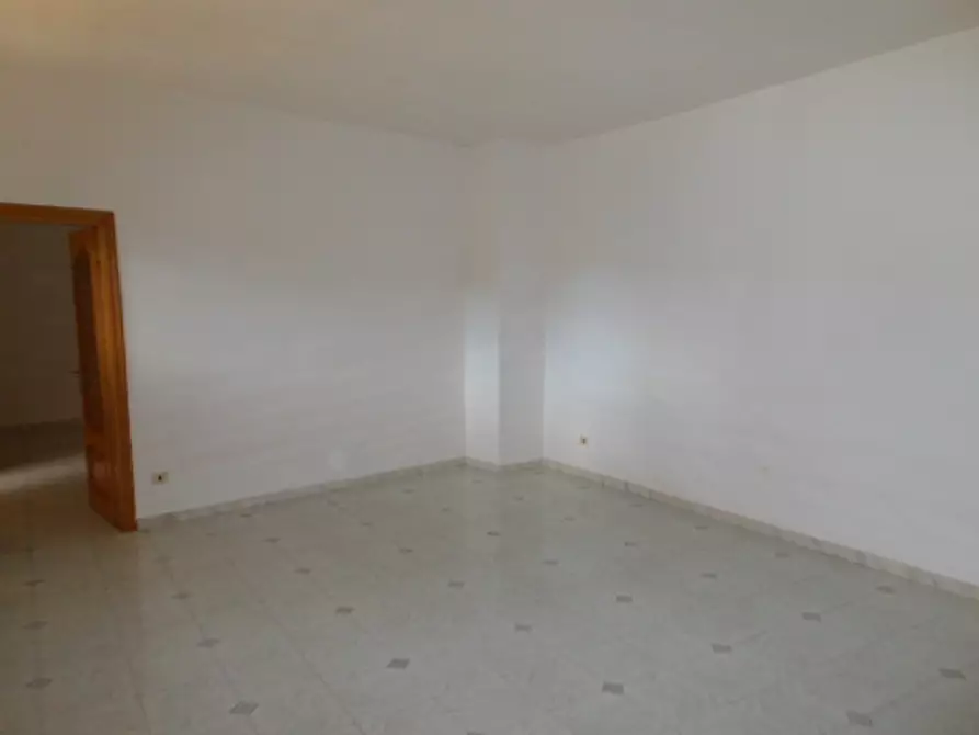 Immagine 16 di Appartamento in vendita  in VIA DEI QUARANTOTTO a Calvi Risorta