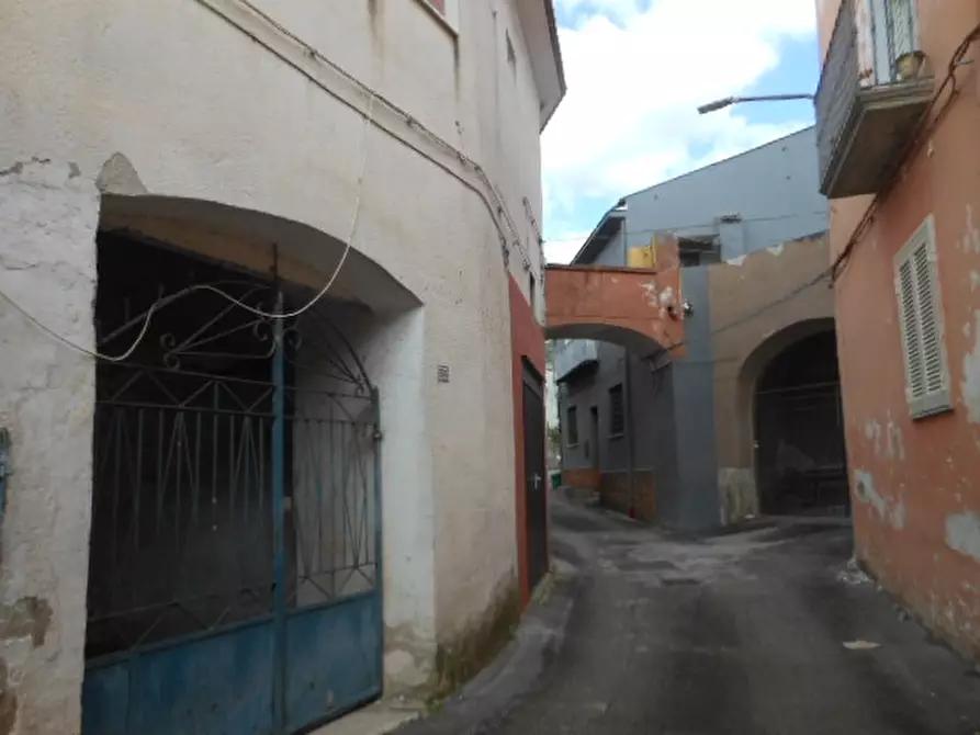 Immagine 3 di Appartamento in vendita  in VIA DEI QUARANTOTTO a Calvi Risorta