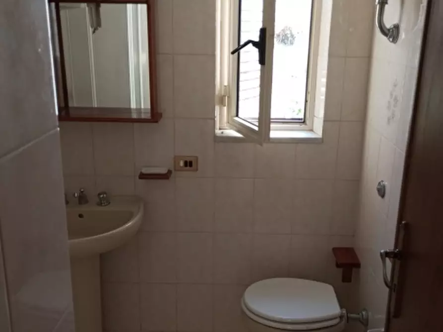 Immagine 14 di Casa indipendente in vendita  a Castello Del Matese