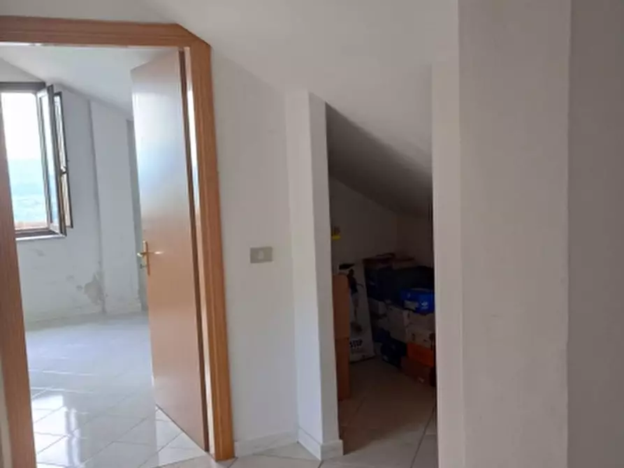 Immagine 13 di Mansarda in vendita  a Castello Del Matese