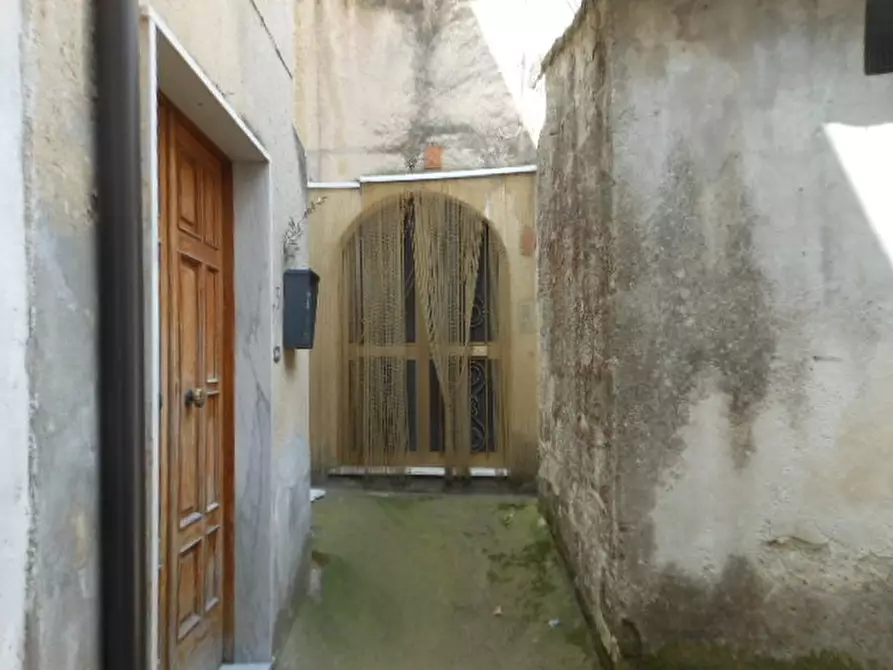 Immagine 19 di Appartamento in vendita  in VIA POZA a Caianello