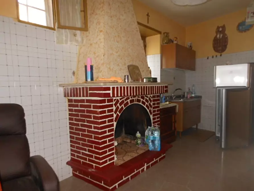 Immagine 3 di Appartamento in vendita  in VIA POZA a Caianello