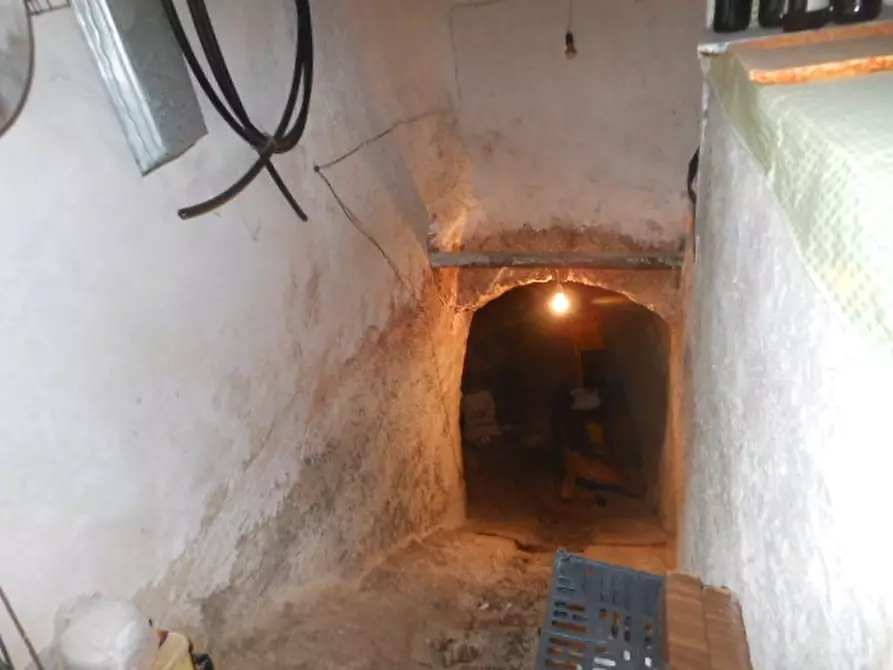 Immagine 8 di Appartamento in vendita  in VIA POZA a Caianello