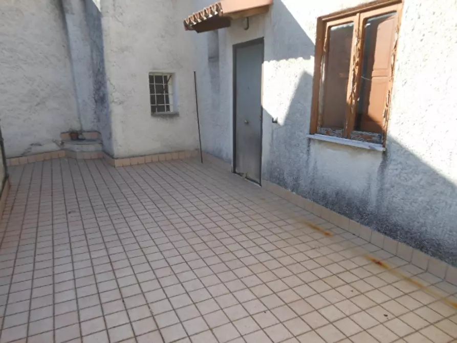 Immagine 1 di Porzione di casa in vendita  a Marzano Appio
