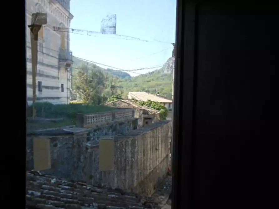 Immagine 3 di Appartamento in vendita  a Vairano Patenora