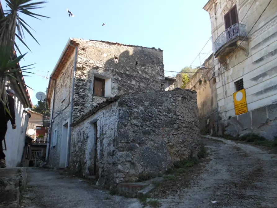 Immagine 9 di Appartamento in vendita  a Vairano Patenora