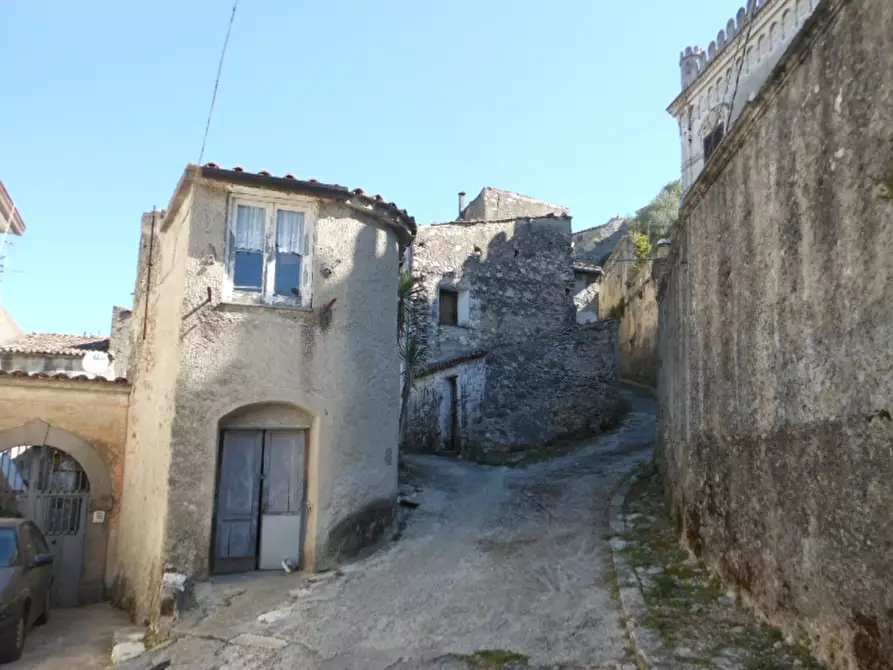 Immagine 10 di Appartamento in vendita  a Vairano Patenora