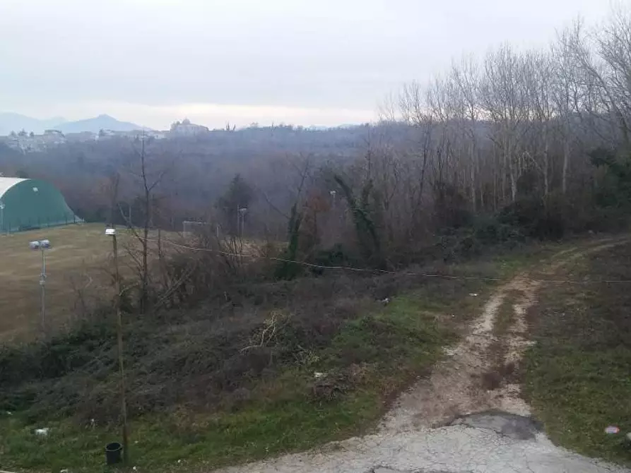 Immagine 7 di Appartamento in vendita  in Via Case Sparse Tora a Tora E Piccilli