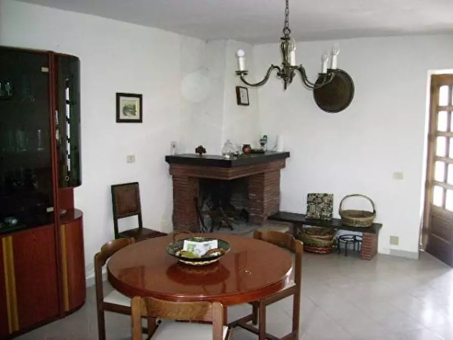 Immagine 4 di Casa indipendente in vendita  in SAN POTITO SANNITICO a San Potito Sannitico