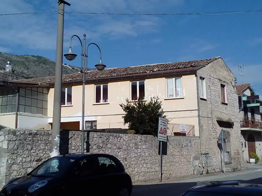 Immagine 1 di Casa indipendente in vendita  in Via Sant'Antonio Abate a Pietravairano