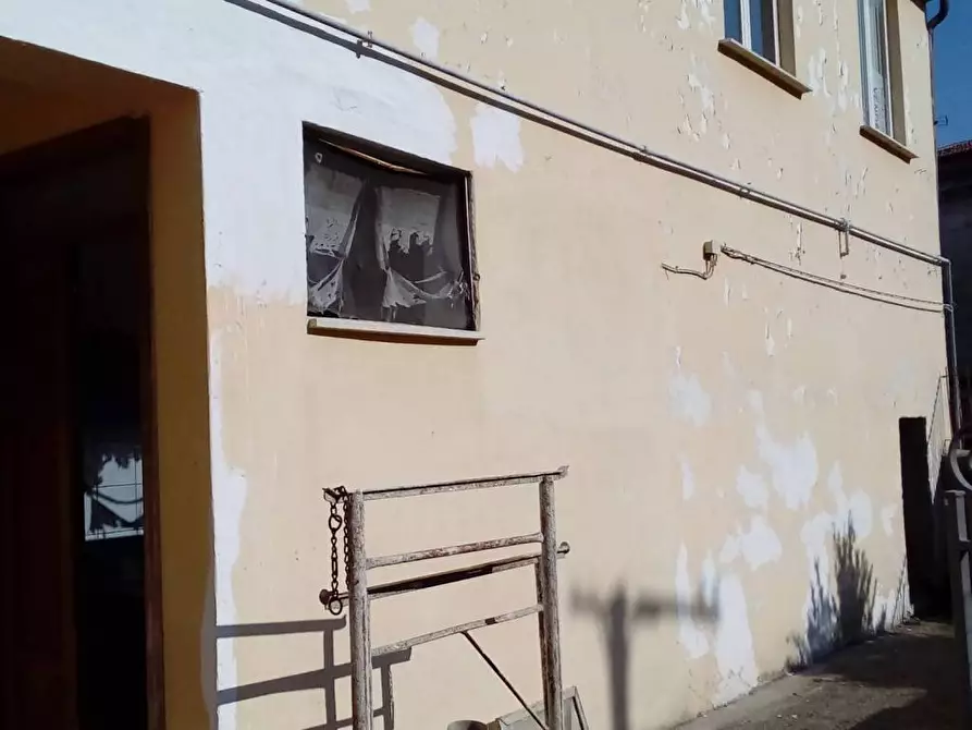 Immagine 7 di Casa indipendente in vendita  in Via Sant'Antonio Abate a Pietravairano