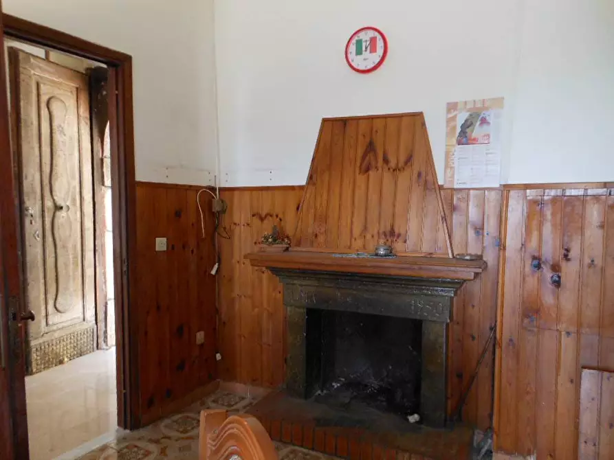 Immagine 7 di Casa indipendente in vendita  in Via Collegiata 10 a Pietravairano