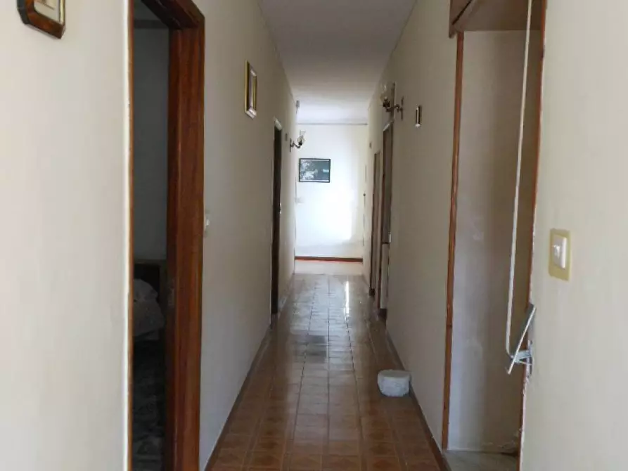 Immagine 9 di Casa indipendente in vendita  in Via Collegiata 10 a Pietravairano
