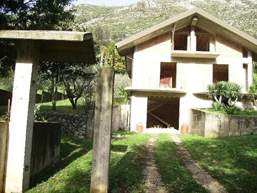 Immagine 2 di Casa indipendente in vendita  in Via Cappella a Pietravairano