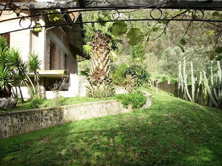 Immagine 3 di Casa indipendente in vendita  in Via Cappella a Pietravairano