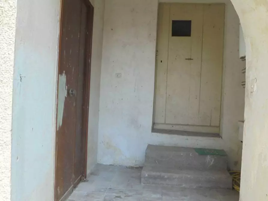 Immagine 4 di Casa indipendente in vendita  a Galluccio