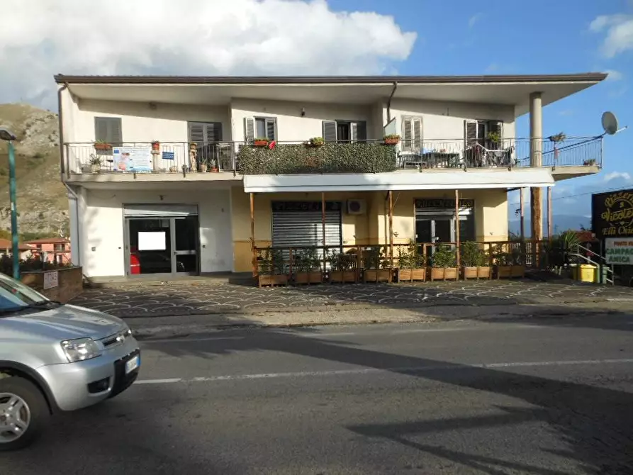 Immagine 4 di Negozio in vendita  in Via Abruzzi a Vairano Patenora