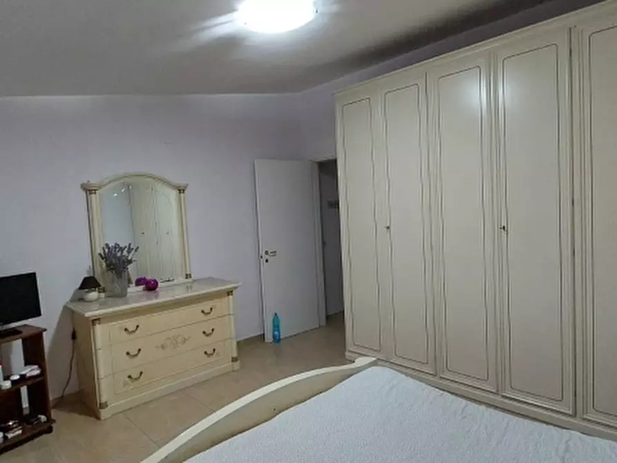 Immagine 11 di Villetta a schiera in vendita  a Vairano Patenora