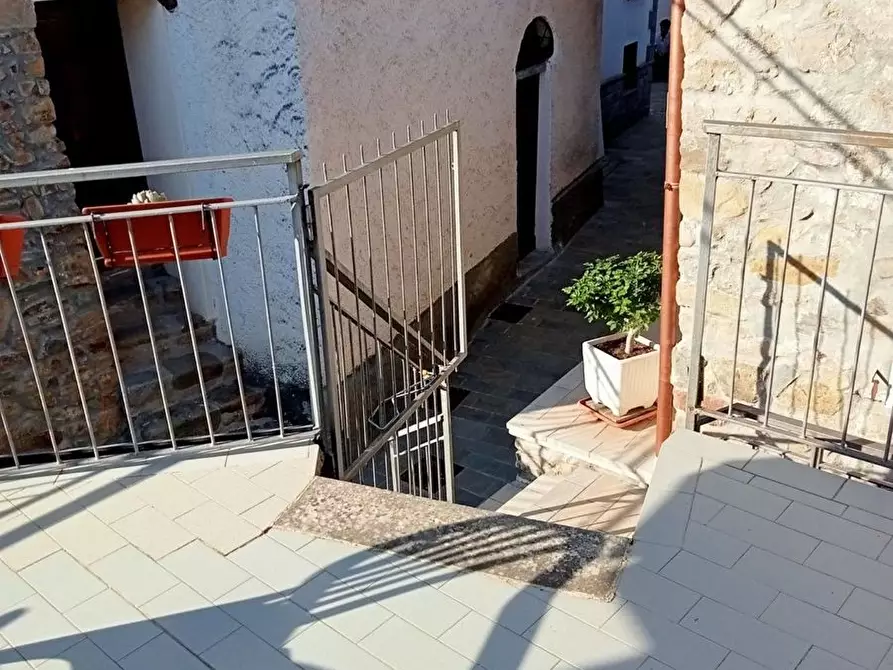 Immagine 4 di Casa indipendente in vendita  in 4 Novembre 17 a Sesta Godano