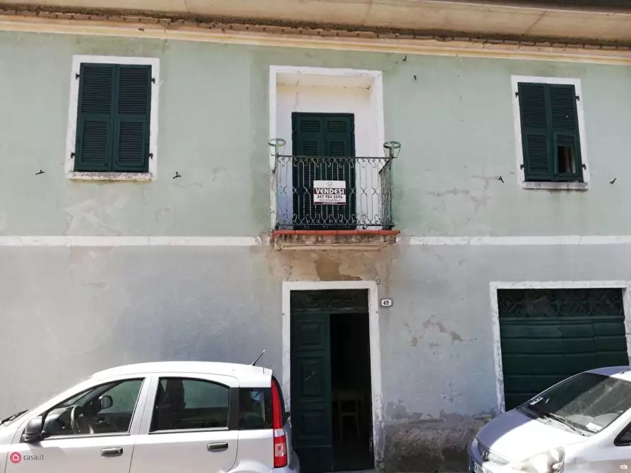 Immagine 1 di Casa indipendente in vendita  in Groppo 42 a Bagnone