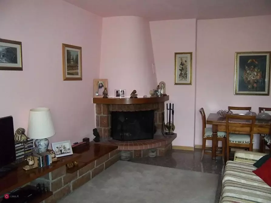 Immagine 12 di Casa bifamiliare in vendita  in Via Metti 6 a Podenzana