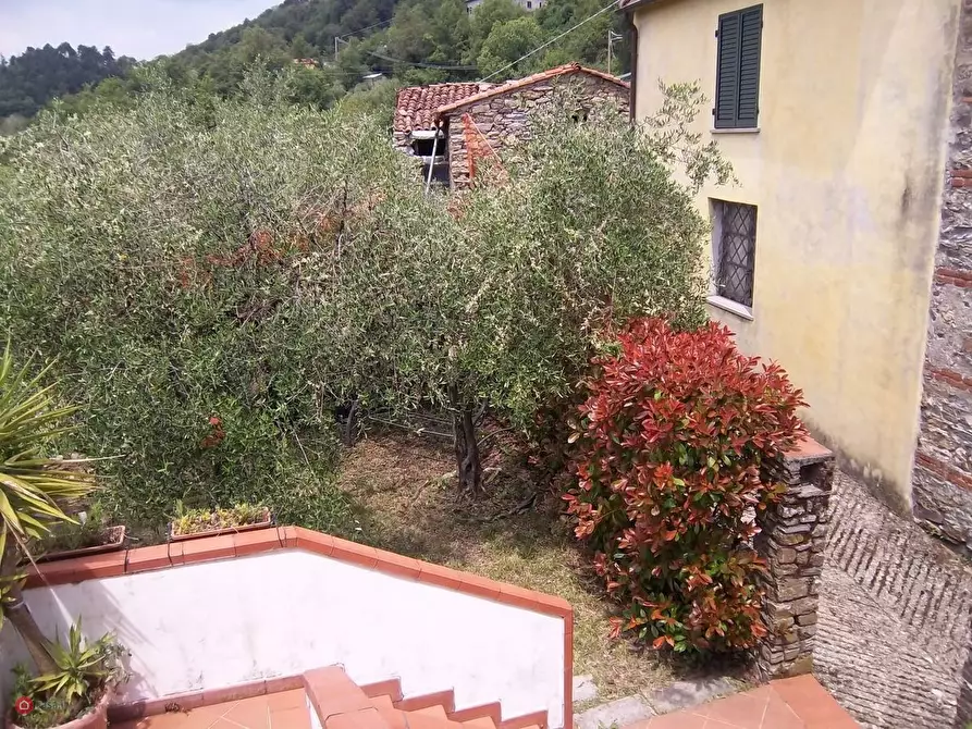 Immagine 7 di Casa bifamiliare in vendita  in Via Metti 6 a Podenzana