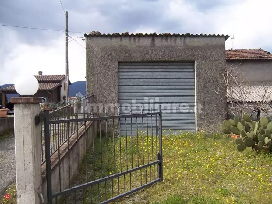 Immagine 7 di Appartamento in vendita  in Via Aia del Goggio a Villafranca In Lunigiana