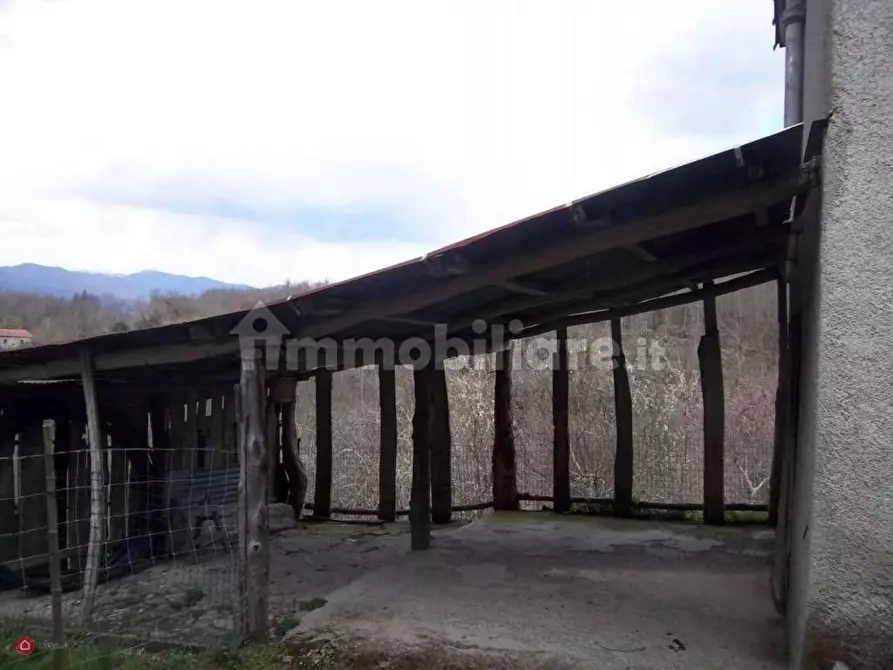 Immagine 9 di Appartamento in vendita  in Via Aia del Goggio a Villafranca In Lunigiana