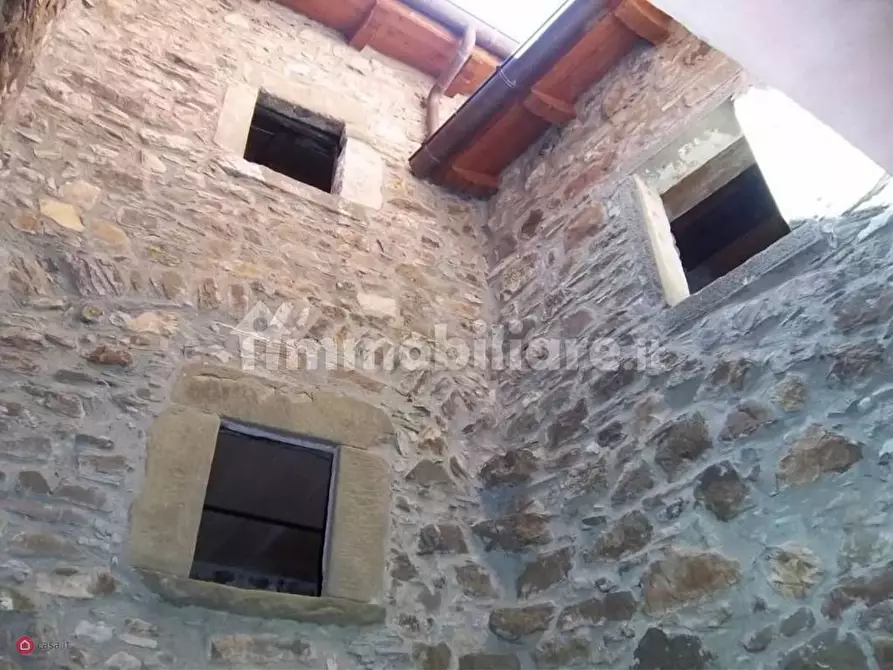 Immagine 3 di Casa indipendente in vendita  a Bagnone