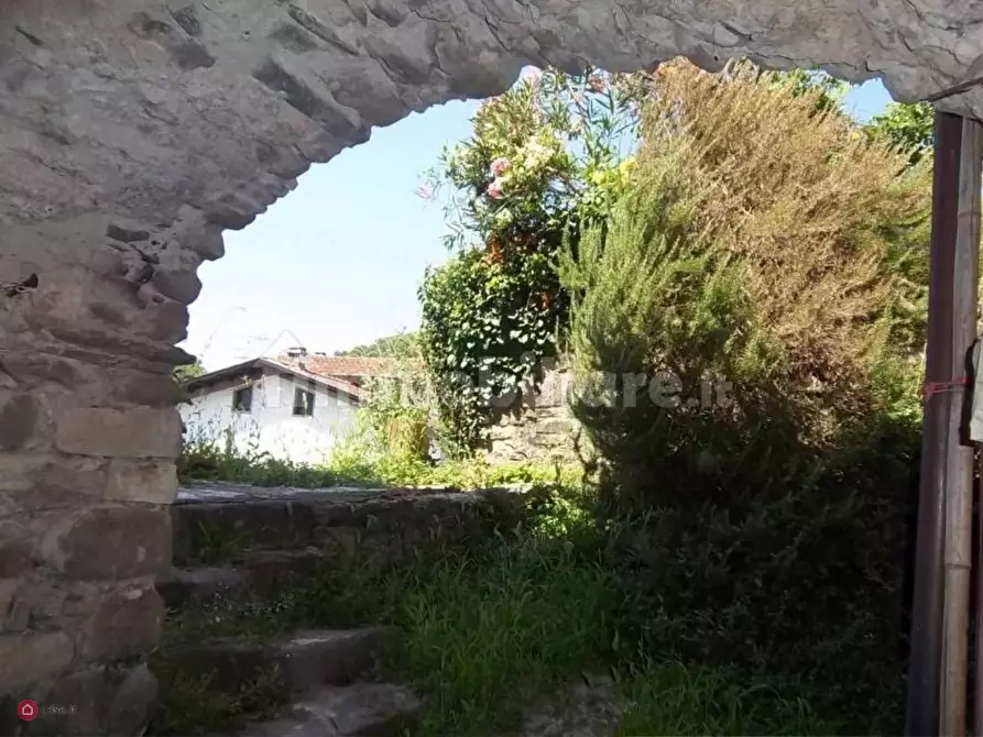 Immagine 5 di Casa indipendente in vendita  a Bagnone