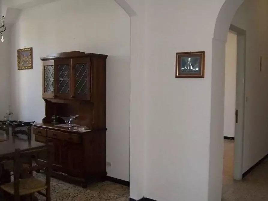 Immagine 13 di Appartamento in vendita  in Roma 118 a Sesta Godano