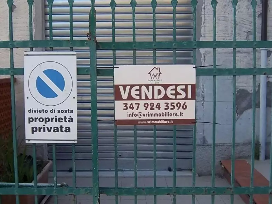 Immagine 4 di Appartamento in vendita  in Roma 118 a Sesta Godano
