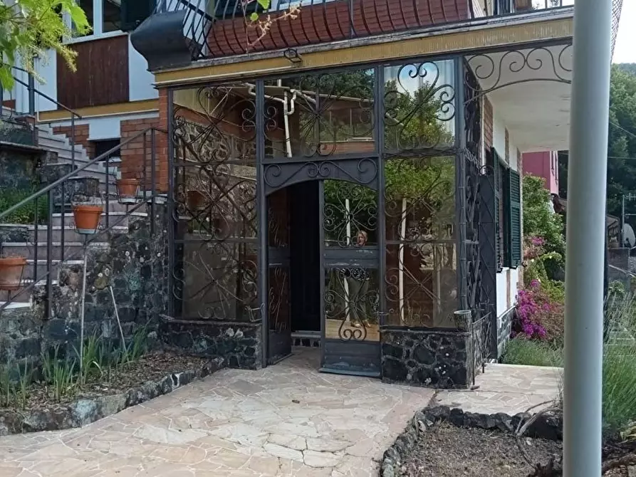 Immagine 10 di Villa in vendita  in Via Brigate Garibaldi 6 a Zignago