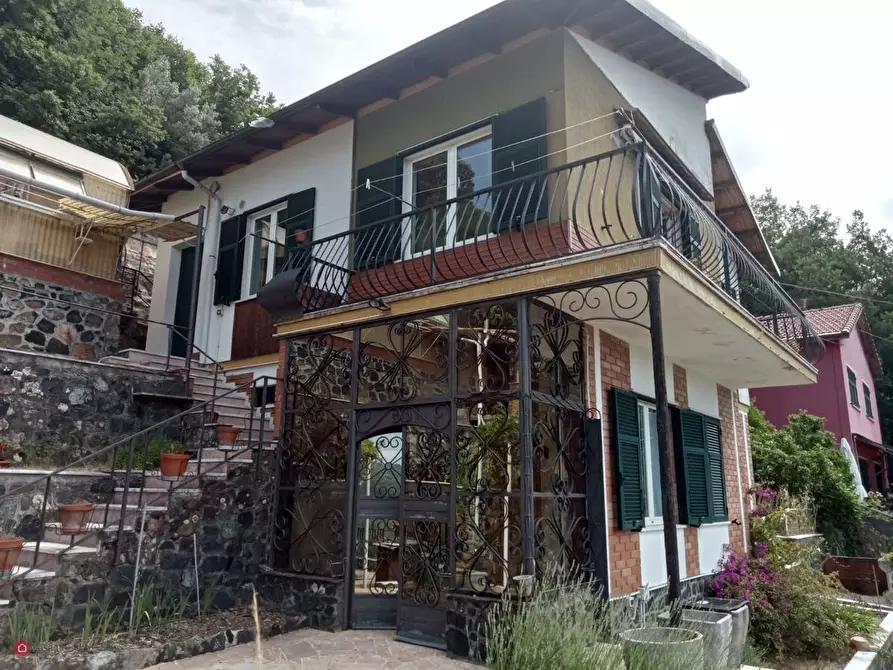 Immagine 2 di Villa in vendita  in Via Brigate Garibaldi 6 a Zignago